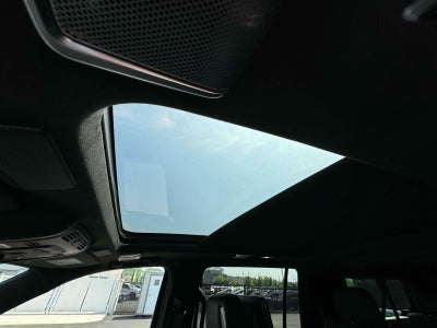 2024 Cadillac Escalade ESV 4WD Premium Luxury Platinum