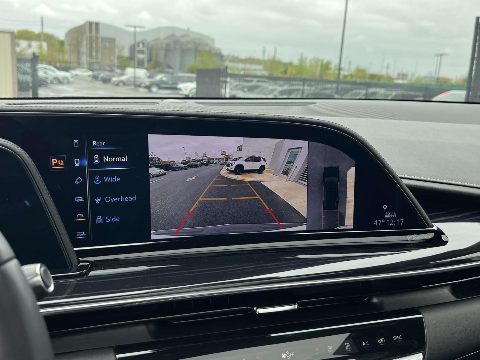 2023 Cadillac Escalade ESV 4WD Sport