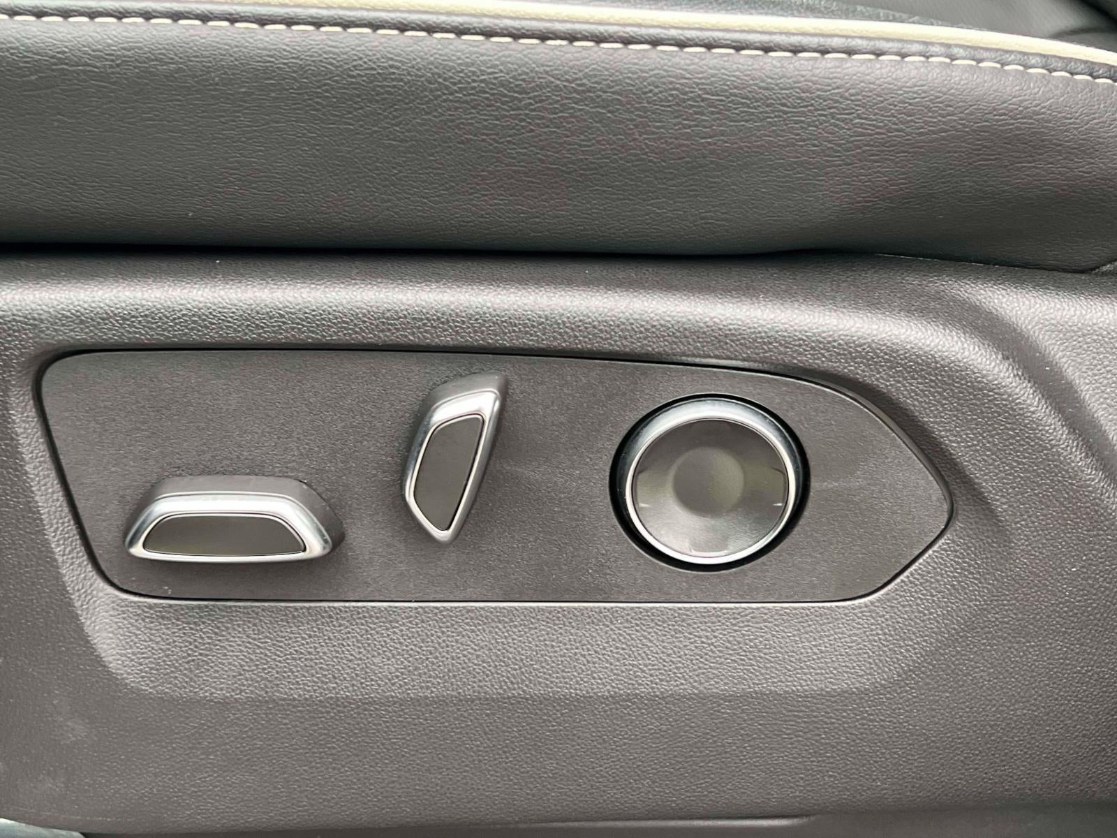 2024 Cadillac Escalade ESV 4WD Sport