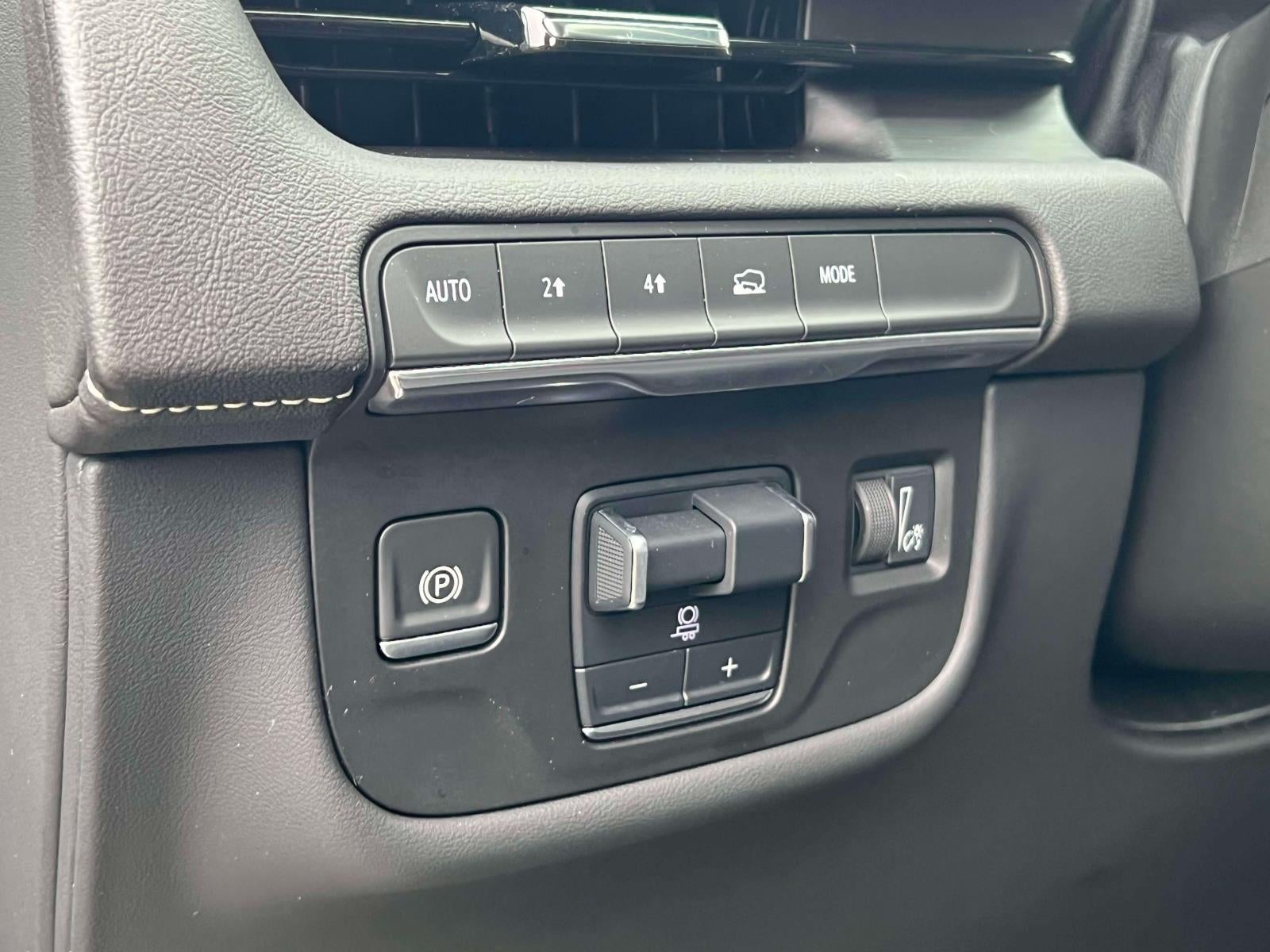 2024 Cadillac Escalade ESV 4WD Sport