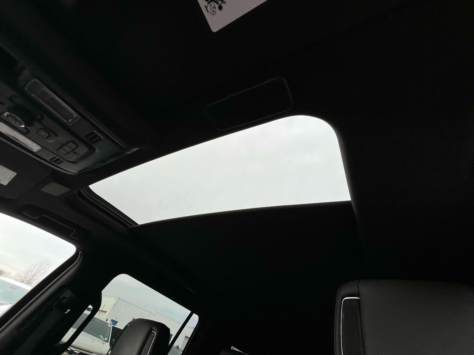 2024 Cadillac Escalade ESV 4WD Sport