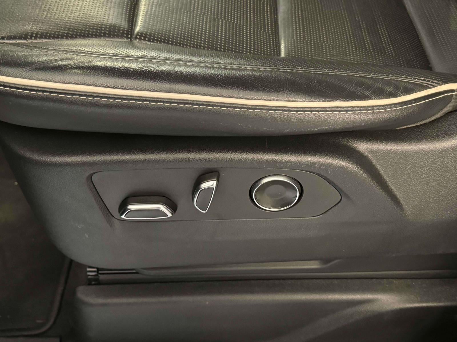 2022 Cadillac Escalade ESV 4WD Sport