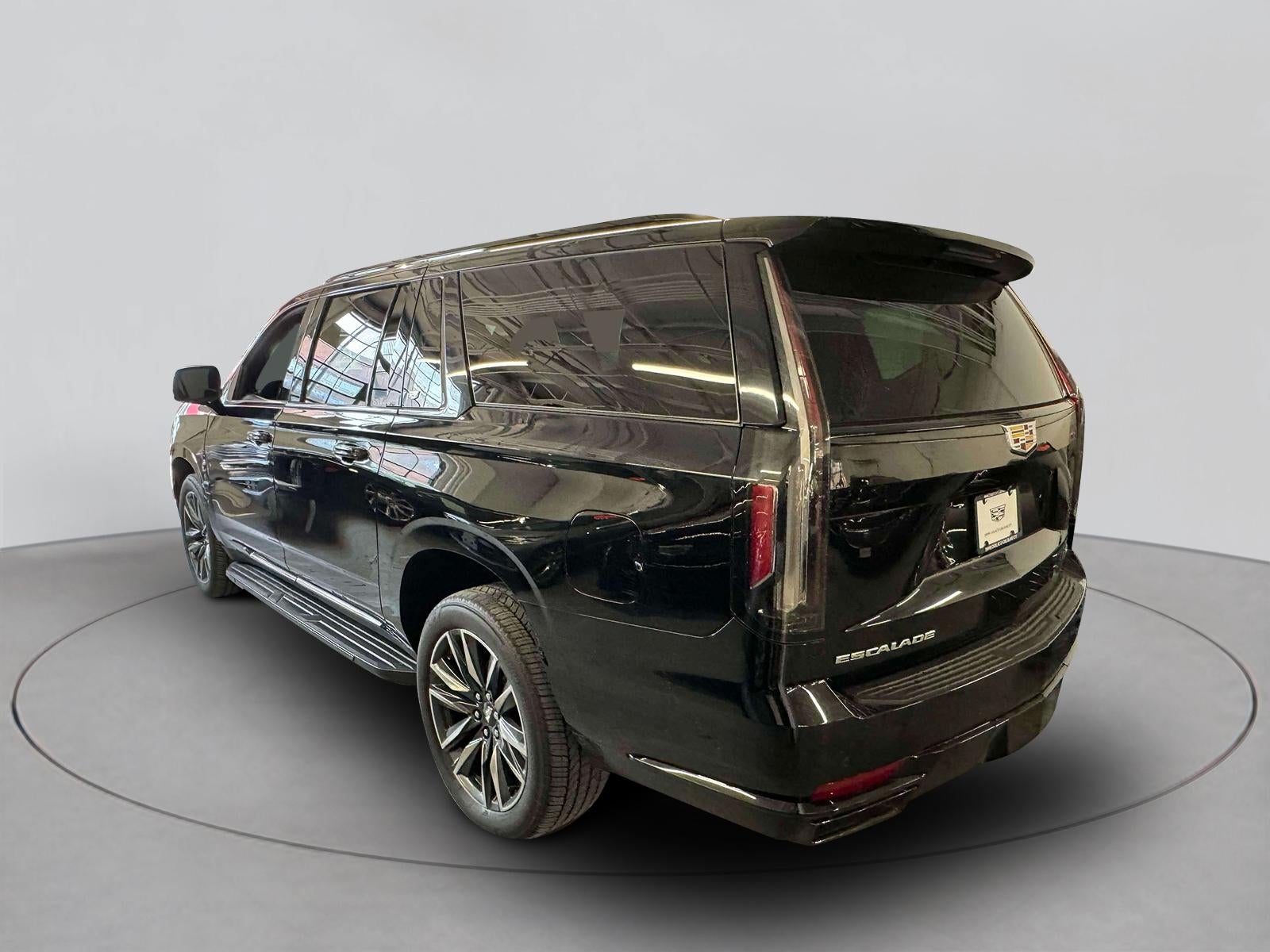 2022 Cadillac Escalade ESV 4WD Sport