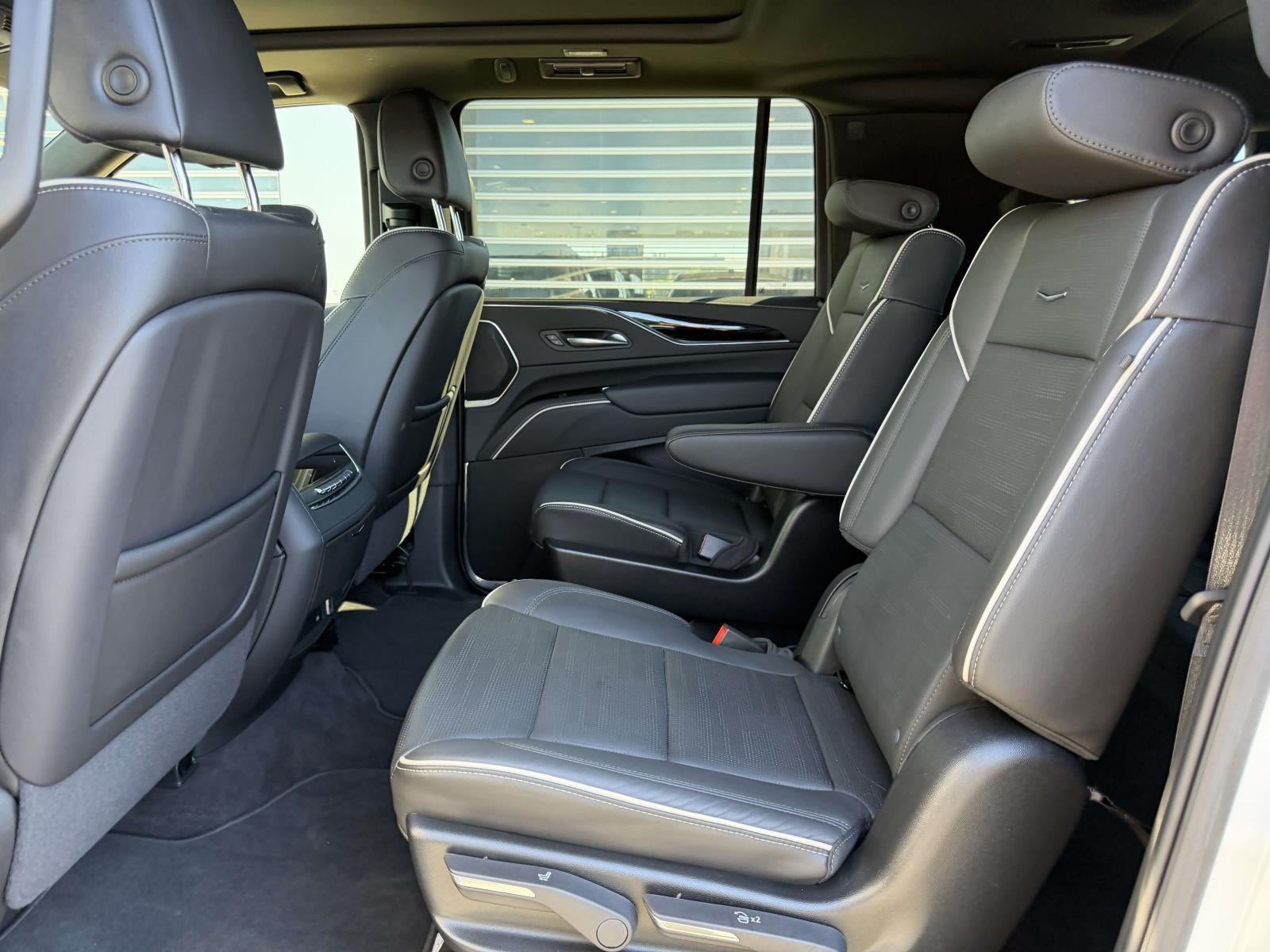 2024 Cadillac Escalade ESV 4WD Sport