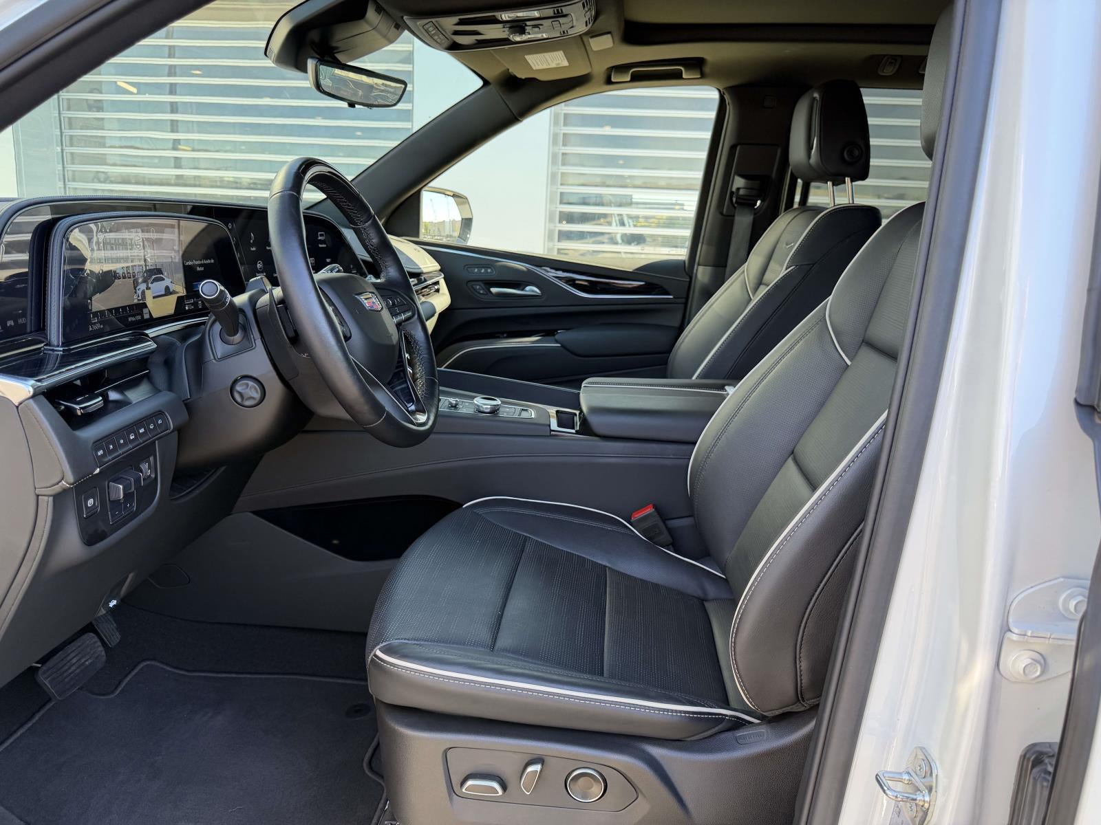 2024 Cadillac Escalade ESV 4WD Sport