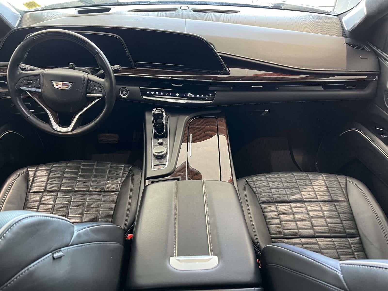 2023 Cadillac Escalade ESV 4WD Sport Platinum