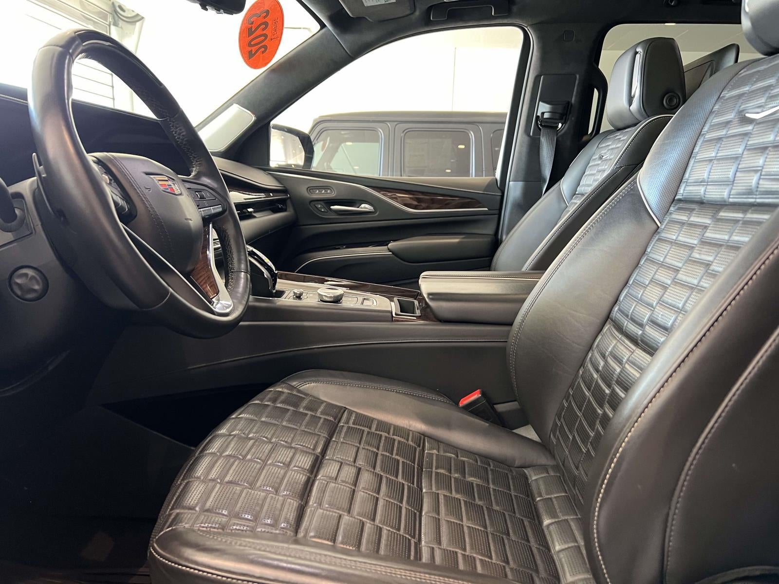 2023 Cadillac Escalade ESV 4WD Sport Platinum