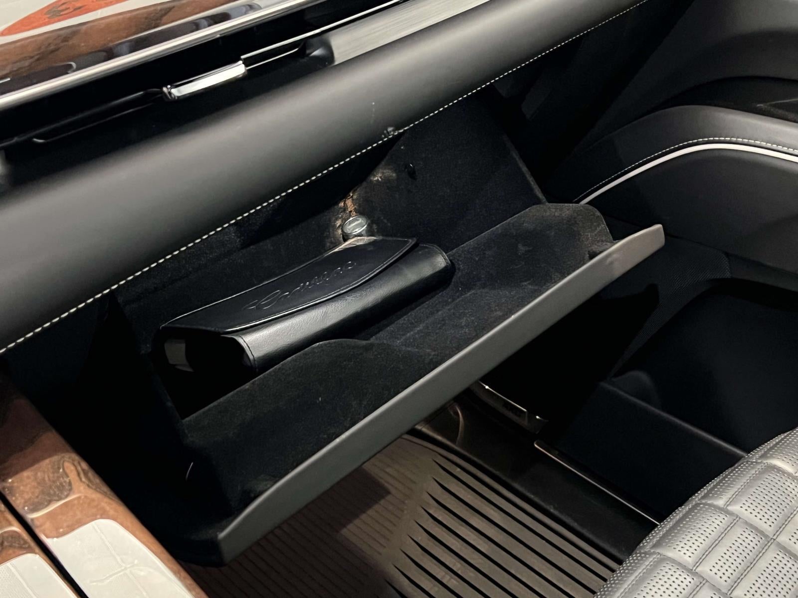 2023 Cadillac Escalade ESV 4WD Sport Platinum