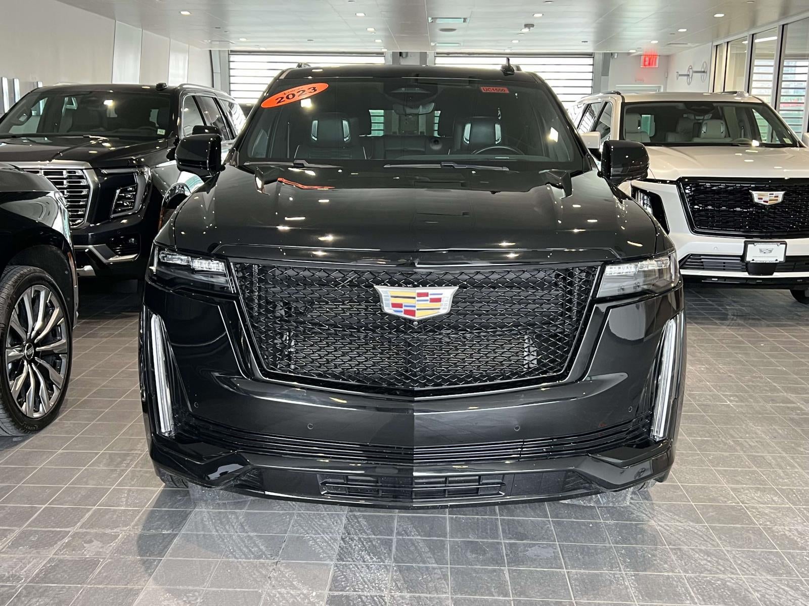 2023 Cadillac Escalade ESV 4WD Sport Platinum