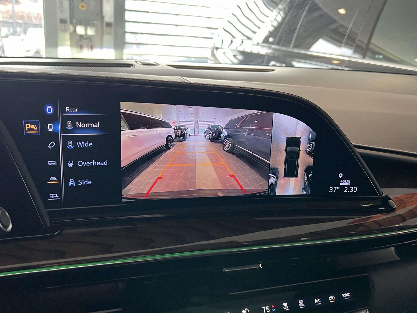 2023 Cadillac Escalade ESV 4WD Sport Platinum