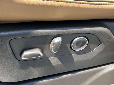 2025 Cadillac Escalade Premium Luxury
