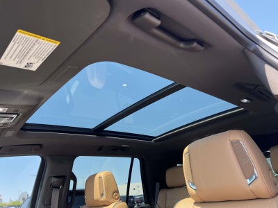 2025 Cadillac Escalade Premium Luxury