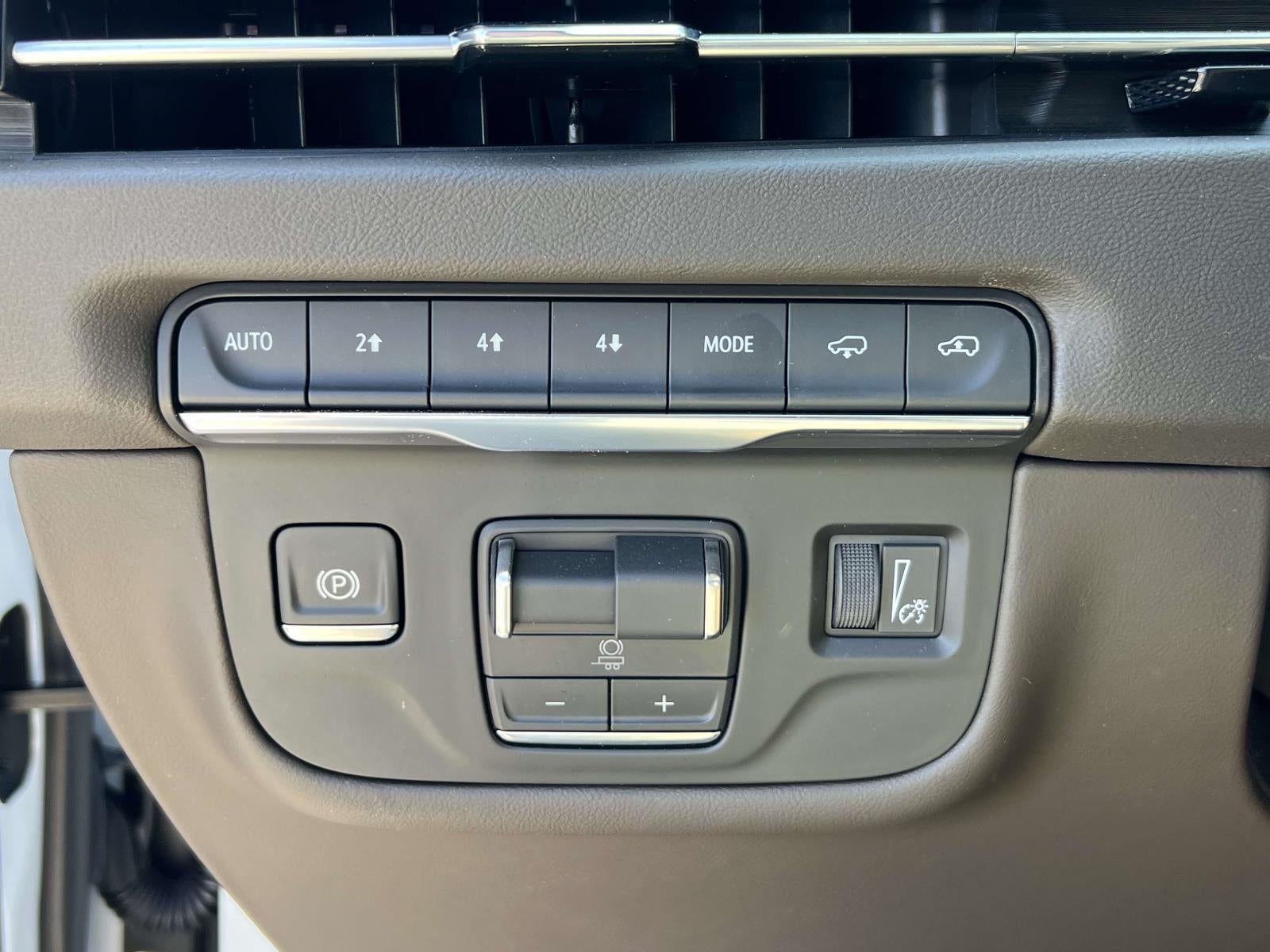 2025 Cadillac Escalade Premium Luxury