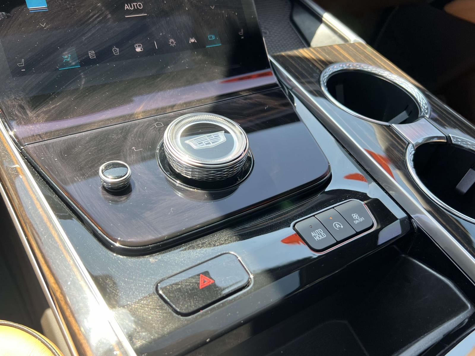 2025 Cadillac Escalade Premium Luxury