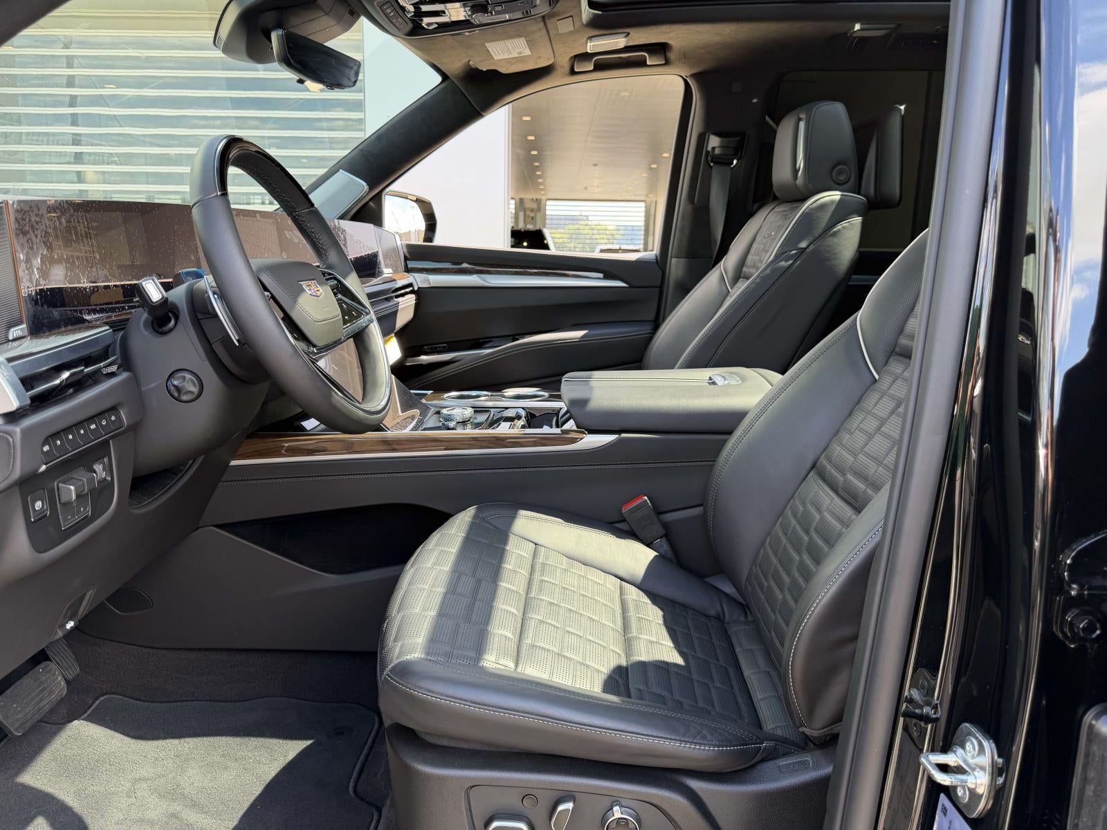 2026 Cadillac Escalade Platinum Sport