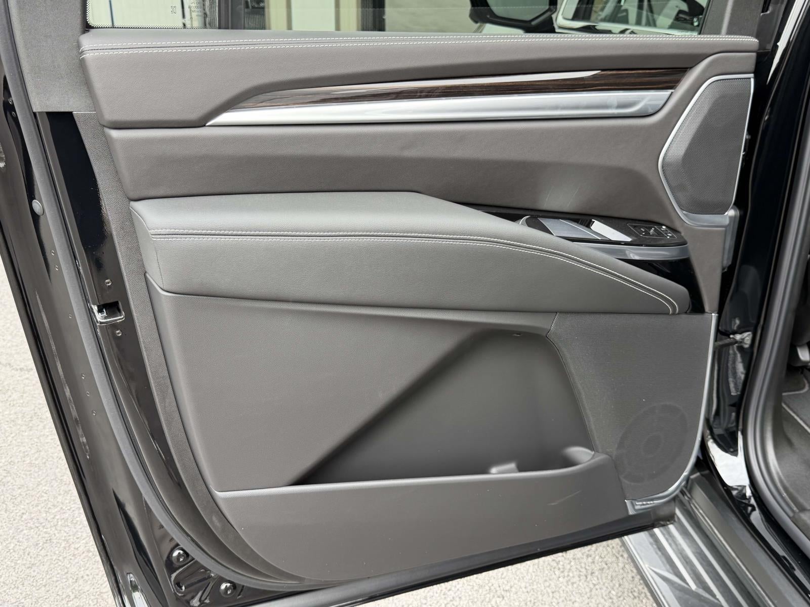 2026 Cadillac Escalade ESV Base