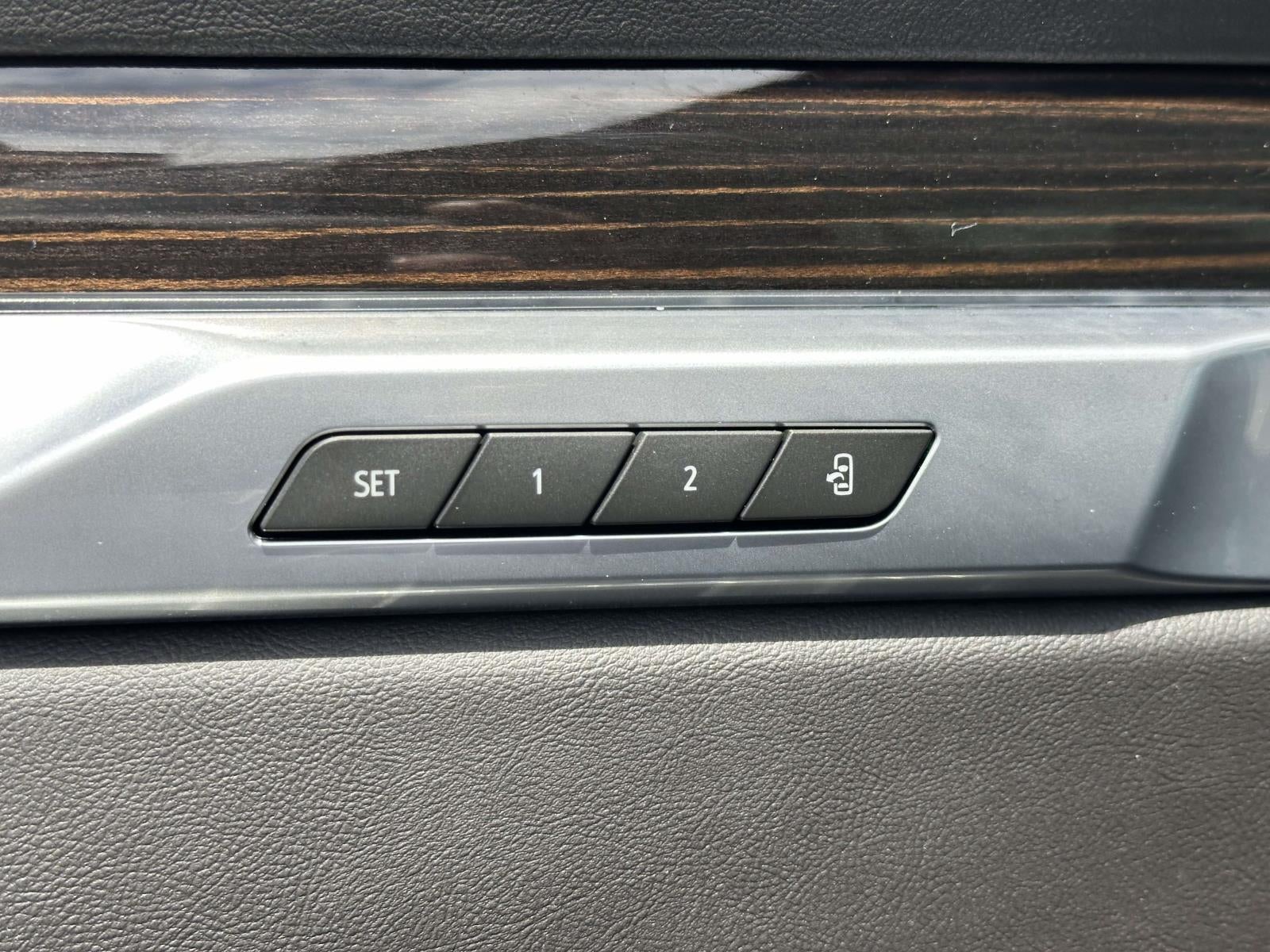 2026 Cadillac Escalade ESV Base