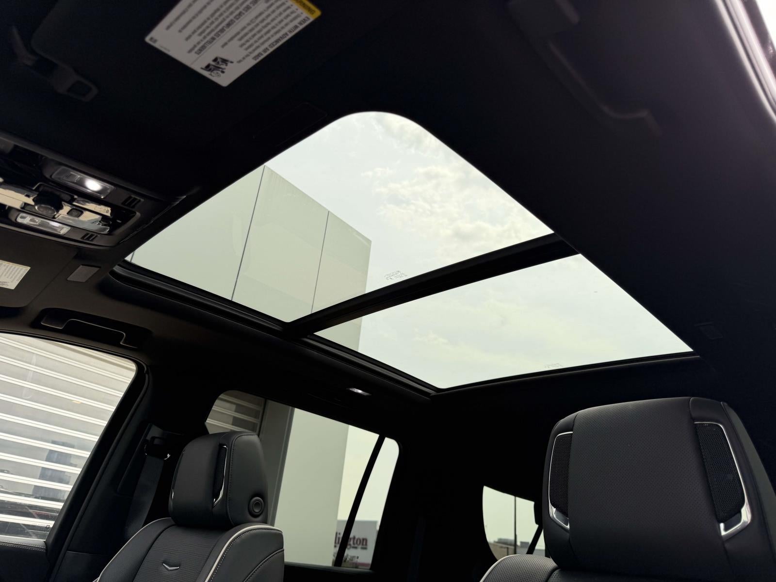 2025 Cadillac Escalade ESV Premium Luxury