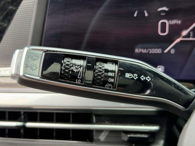 2025 Cadillac Escalade ESV Premium Luxury