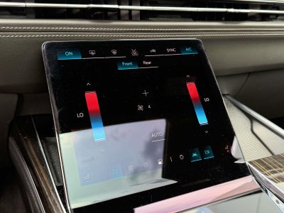 2025 Cadillac Escalade ESV Premium Luxury