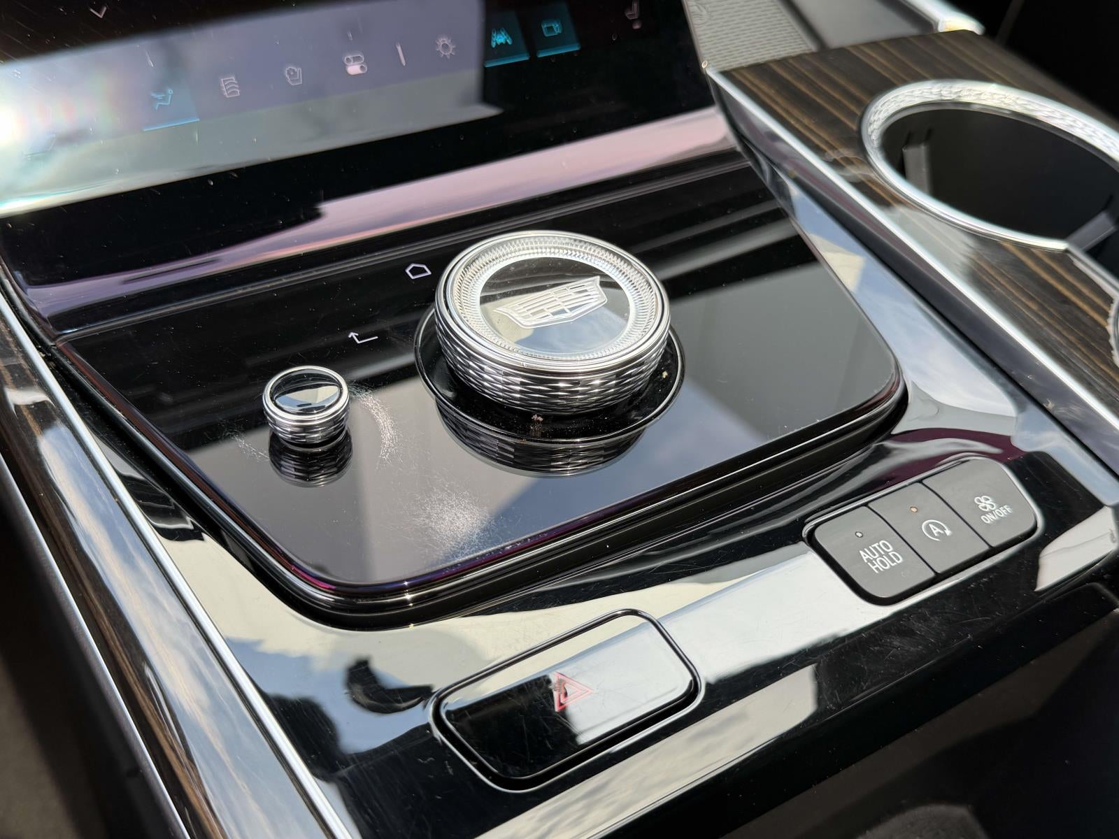 2025 Cadillac Escalade ESV Premium Luxury