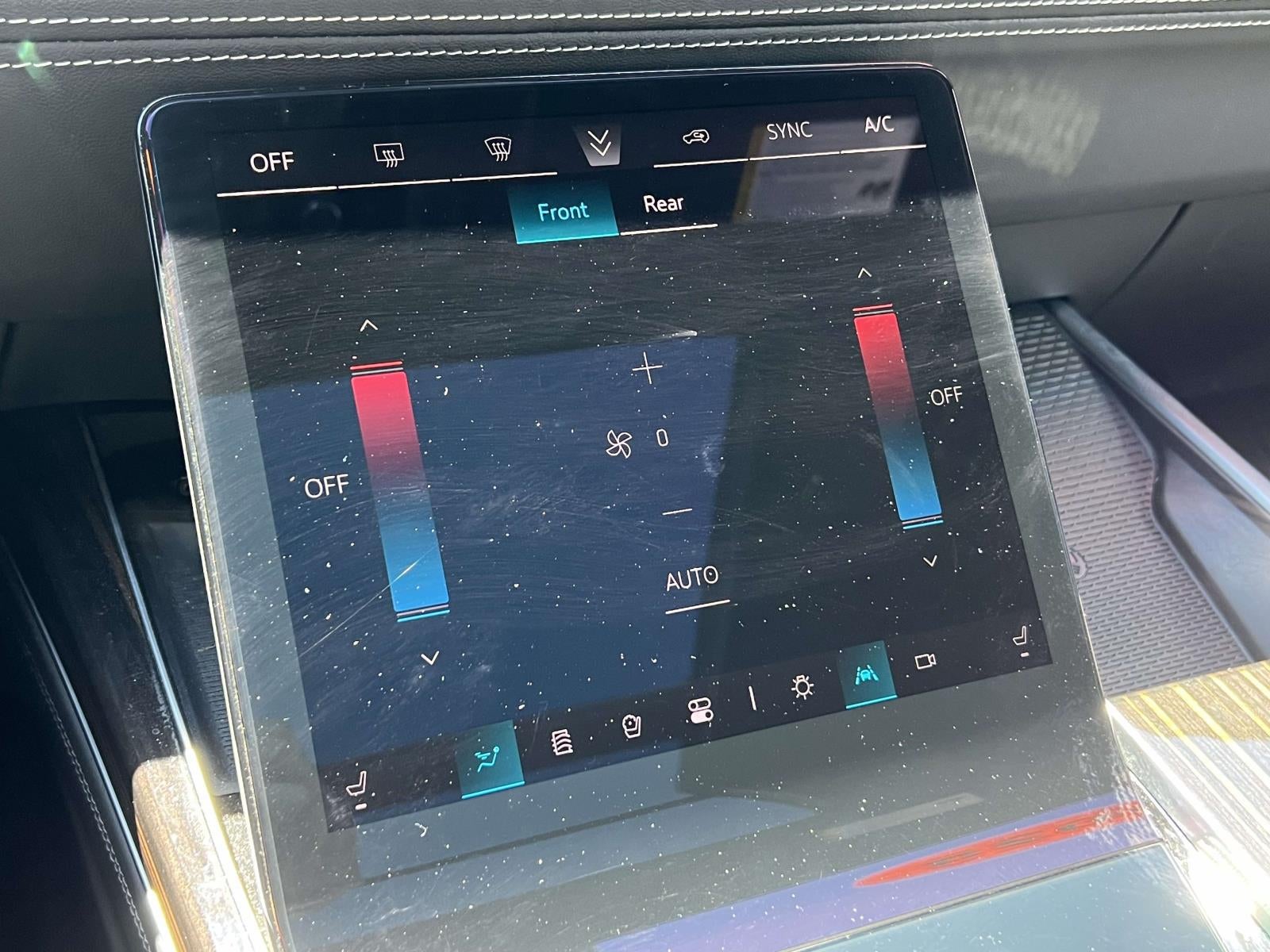 2025 Cadillac Escalade ESV Premium Luxury