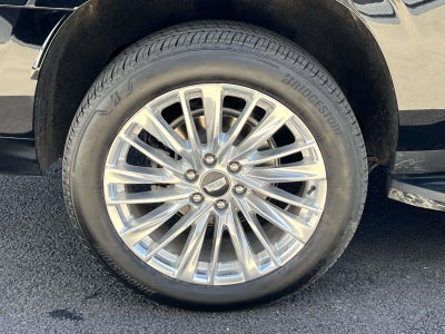 2025 Cadillac Escalade ESV Premium Luxury