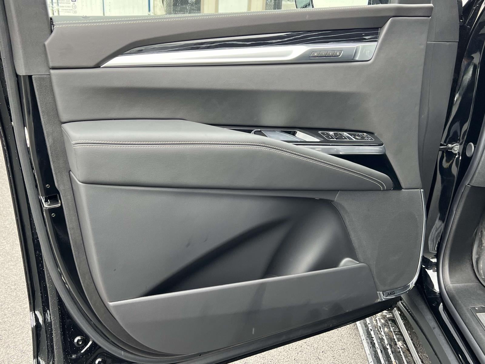 2026 Cadillac Escalade ESV Sport