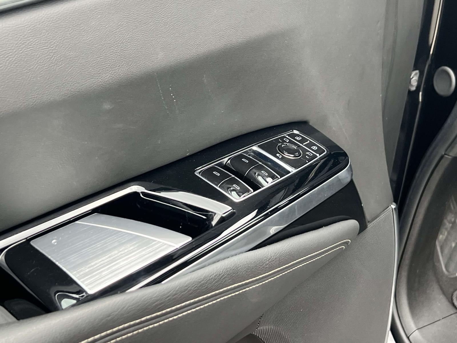 2025 Cadillac Escalade ESV Sport