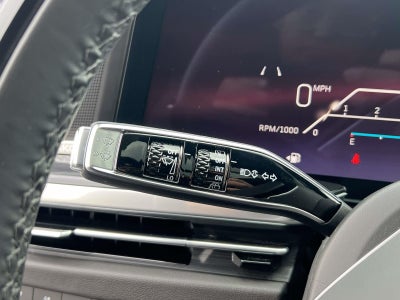 2025 Cadillac Escalade ESV Sport