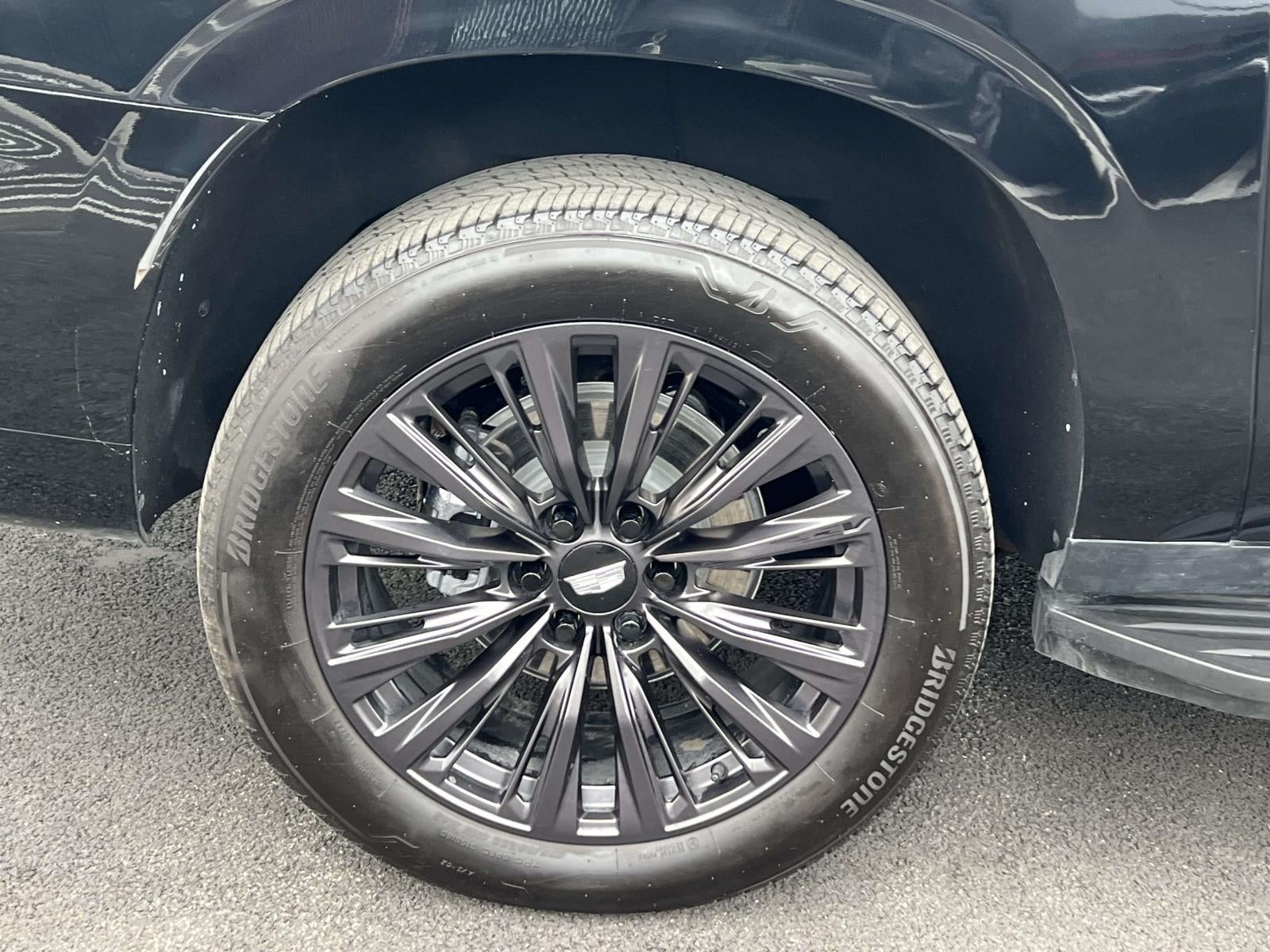 2025 Cadillac Escalade ESV Sport