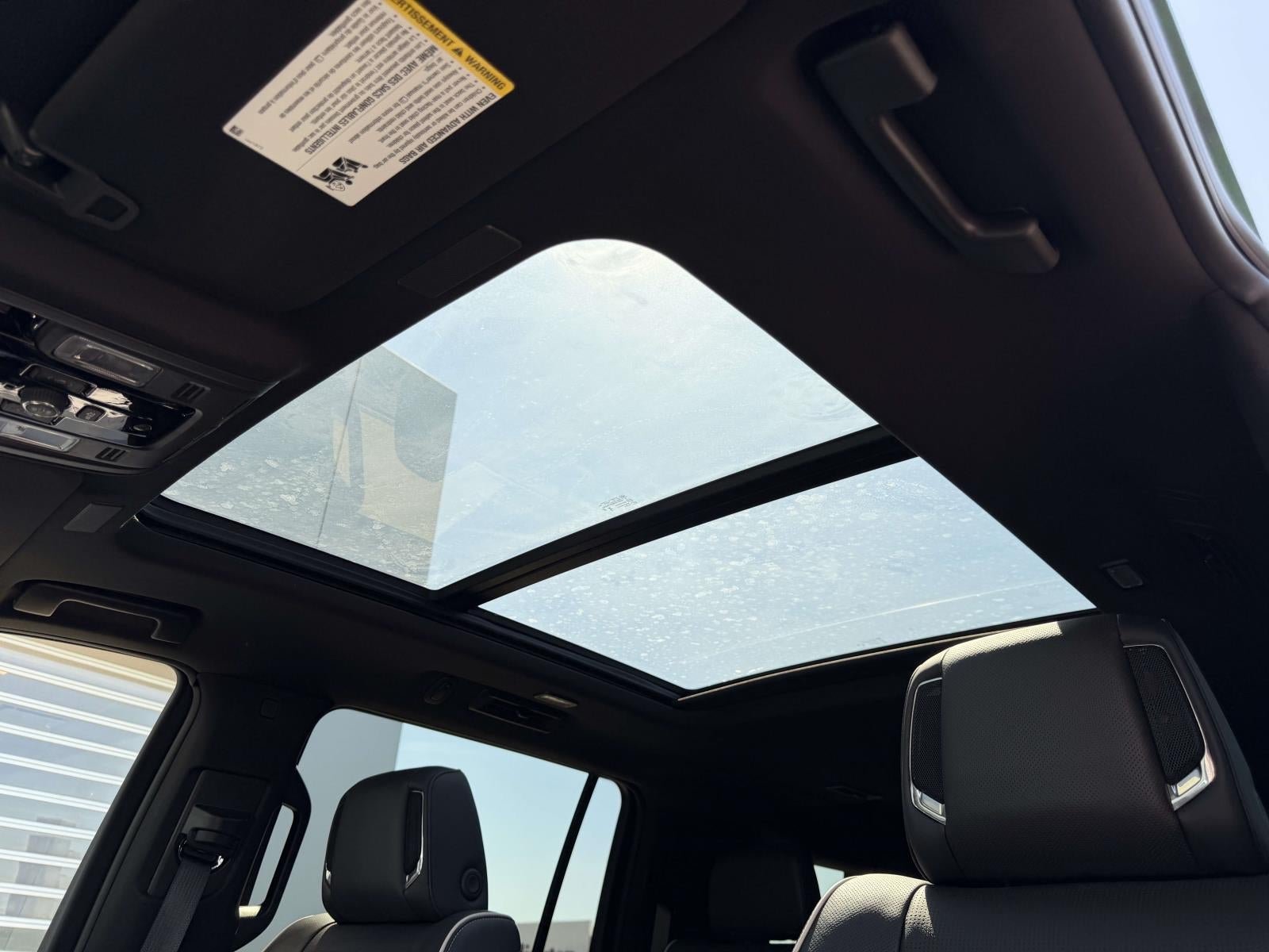 2025 Cadillac Escalade ESV Sport