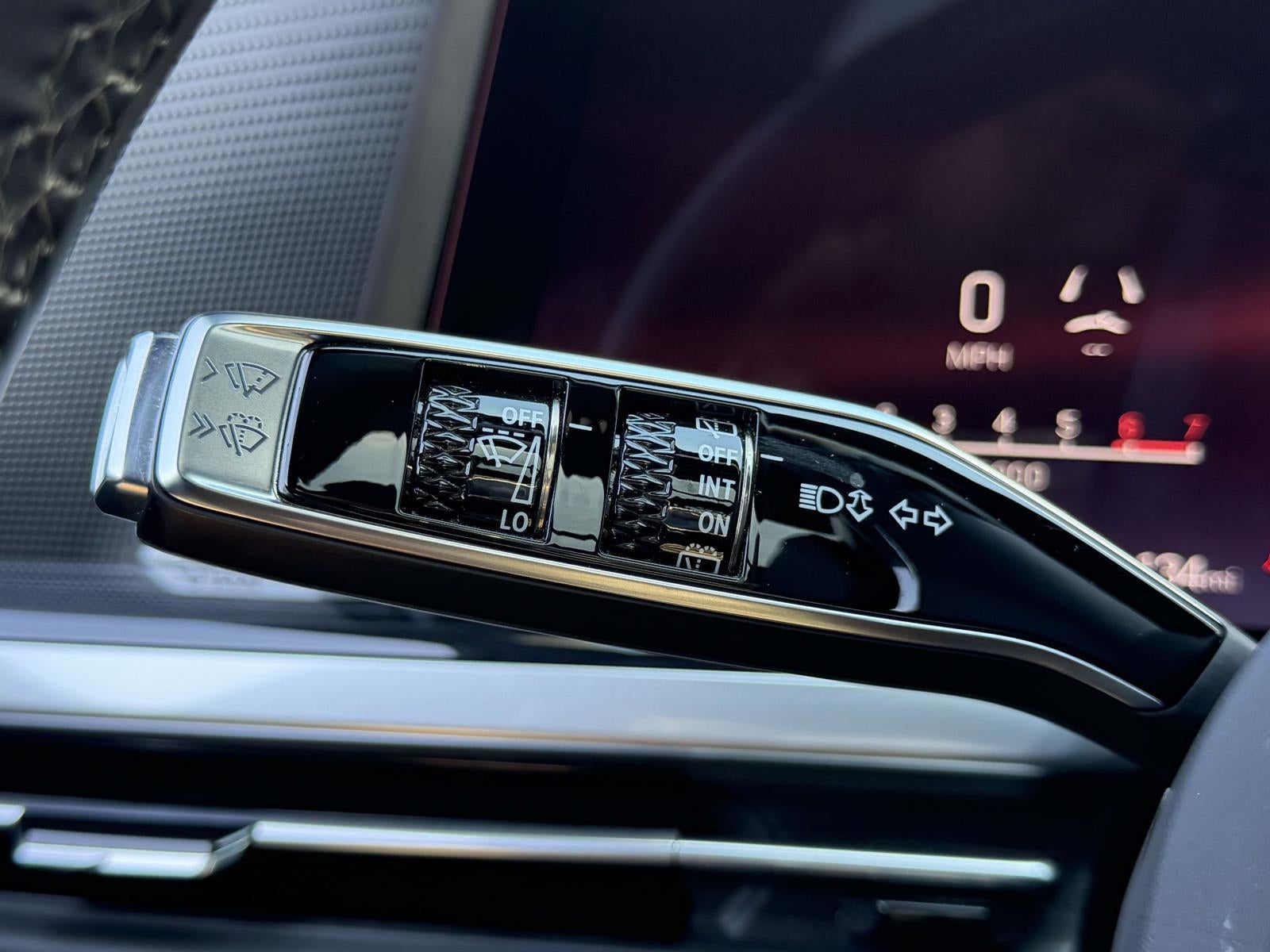 2025 Cadillac Escalade ESV Sport