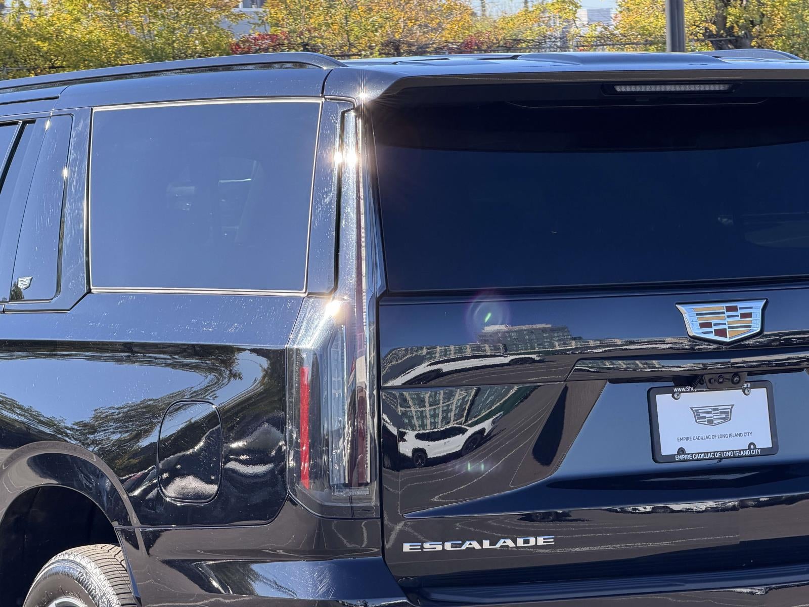 2025 Cadillac Escalade ESV Sport