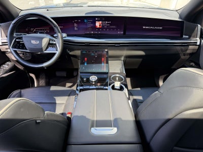 2025 Cadillac Escalade ESV Sport