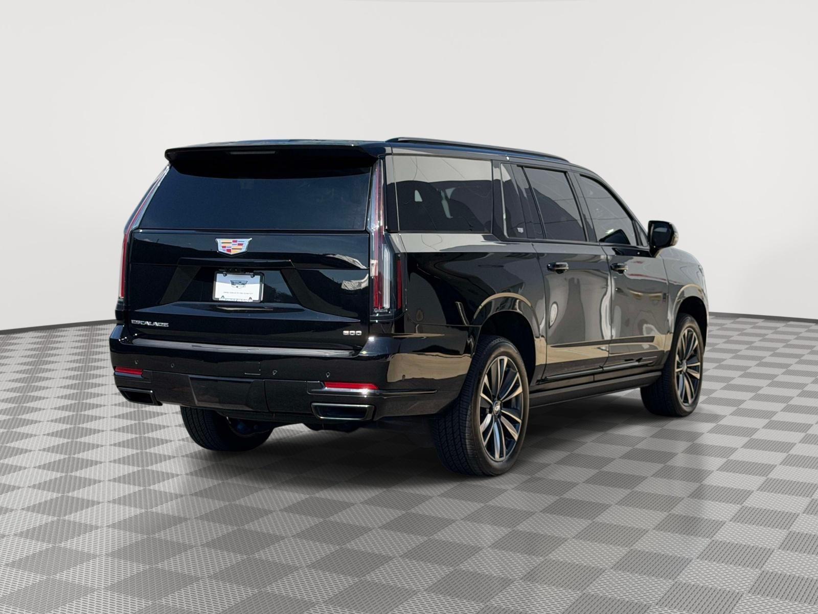 2025 Cadillac Escalade ESV Sport