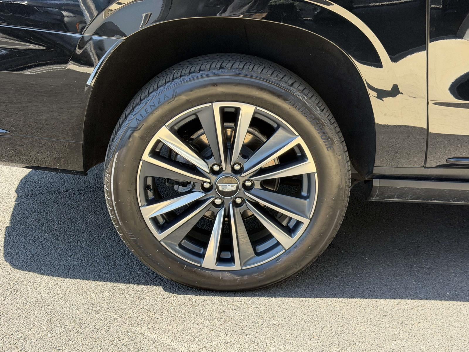 2025 Cadillac Escalade ESV Sport