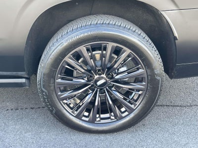 2025 Cadillac Escalade ESV Sport