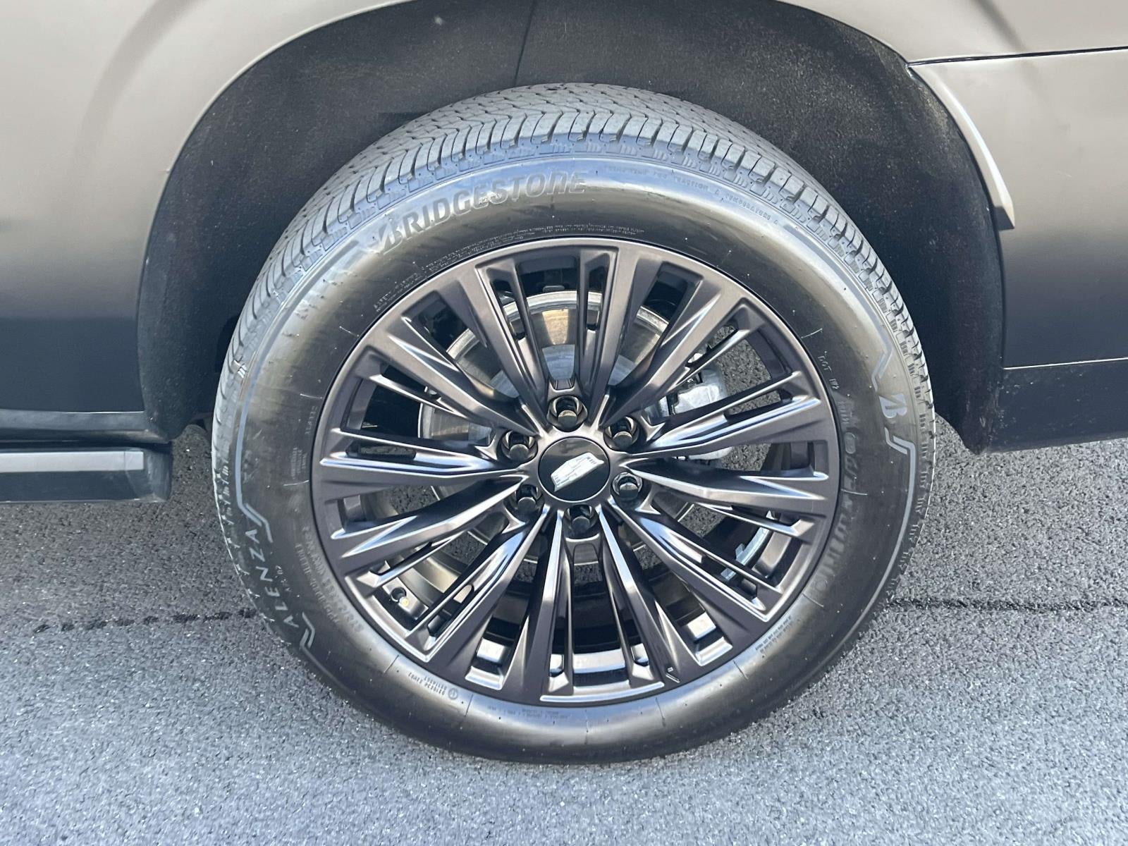 2025 Cadillac Escalade ESV Sport