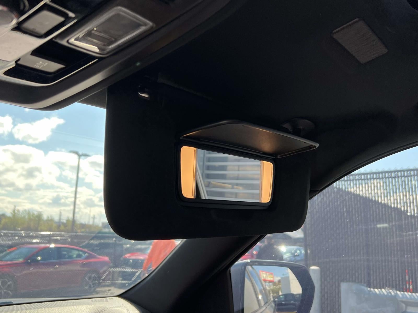 2025 Cadillac Escalade ESV Sport