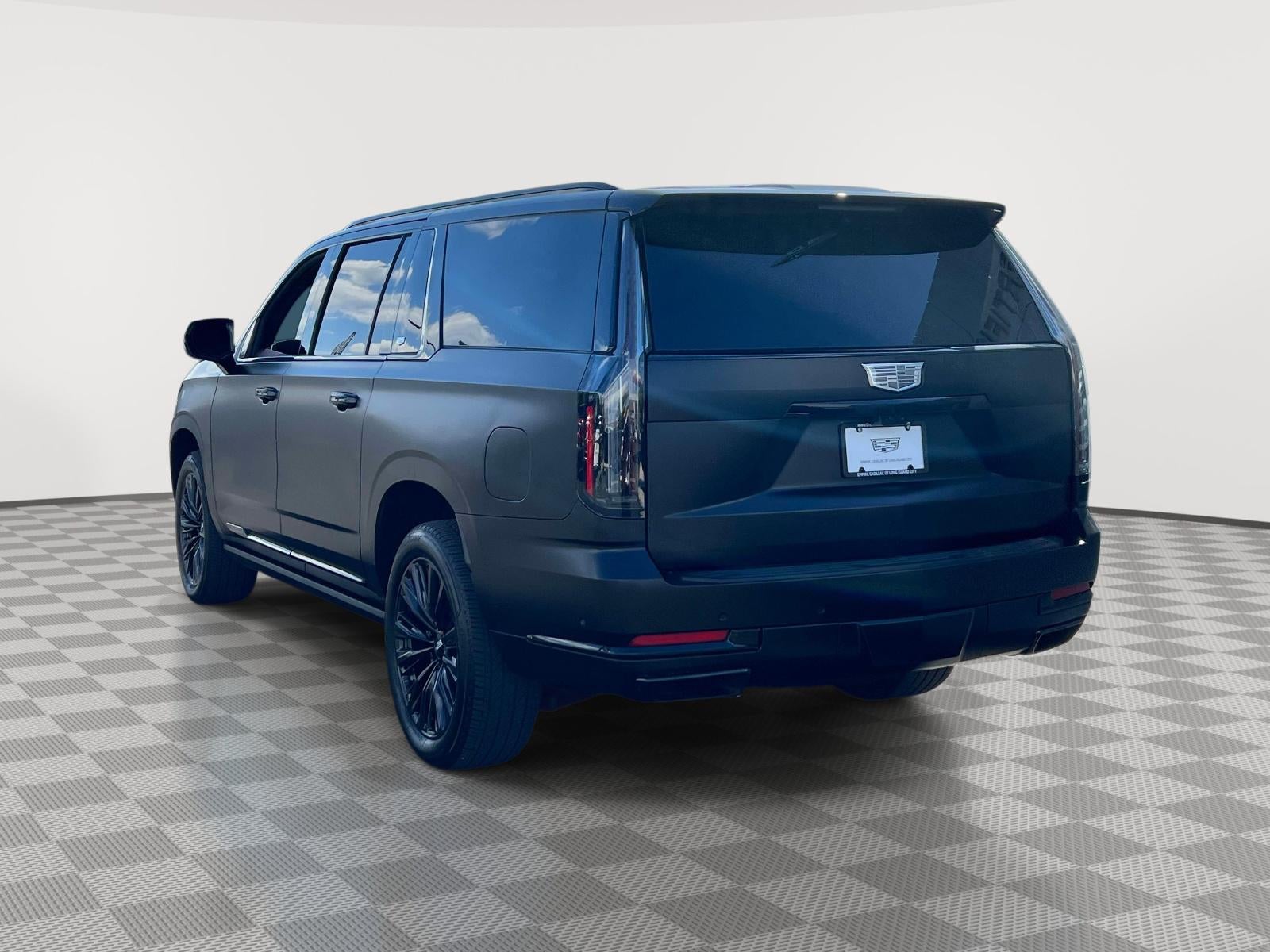 2025 Cadillac Escalade ESV Sport