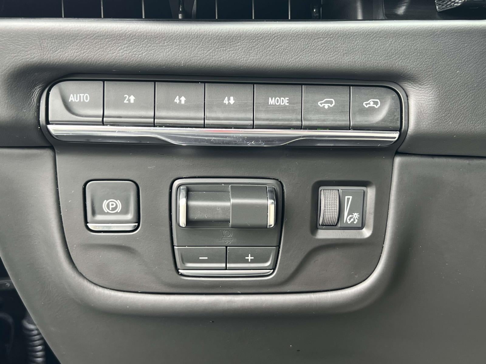 2026 Cadillac Escalade ESV Platinum Sport