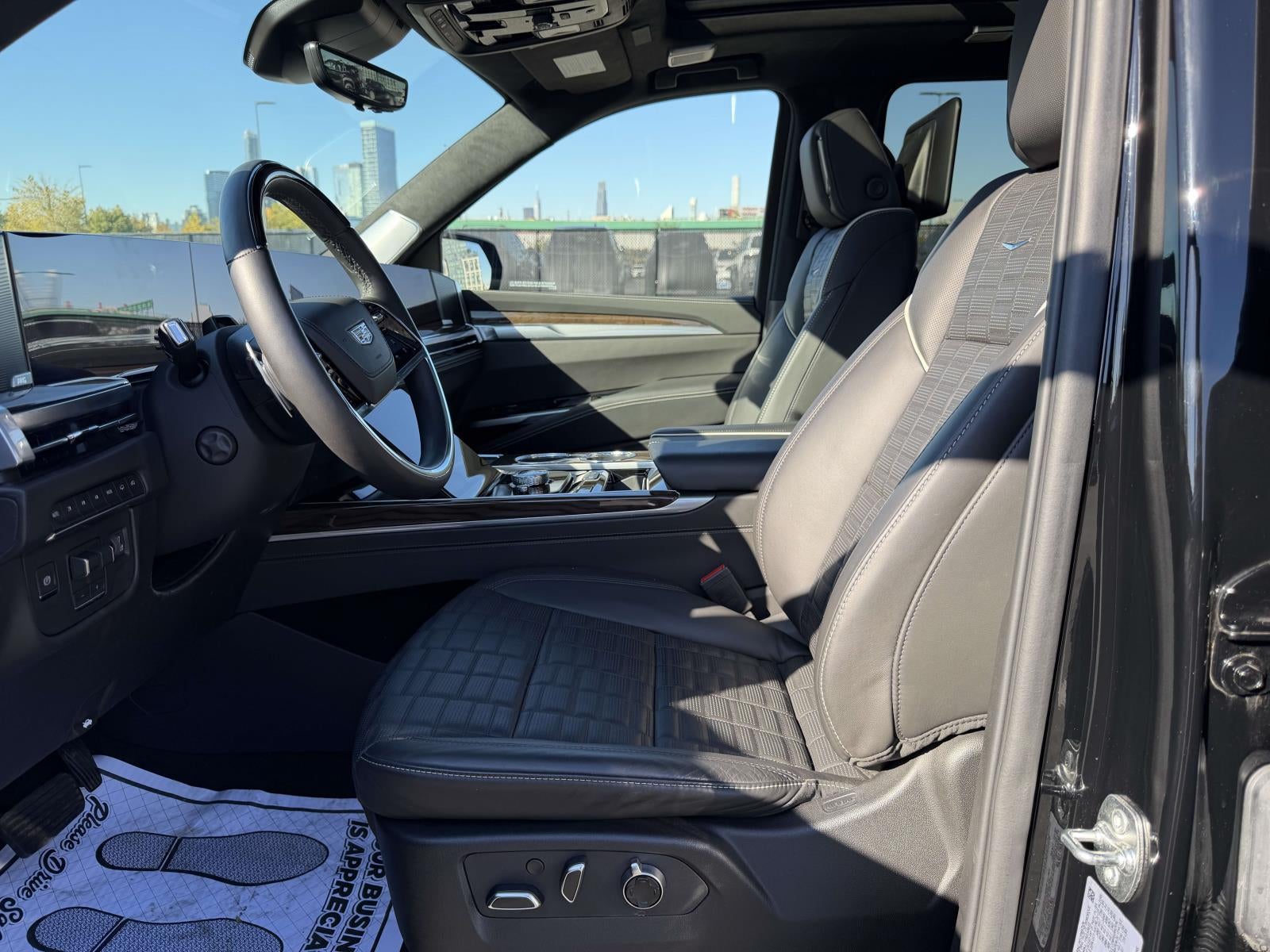 2026 Cadillac Escalade ESV Platinum Sport