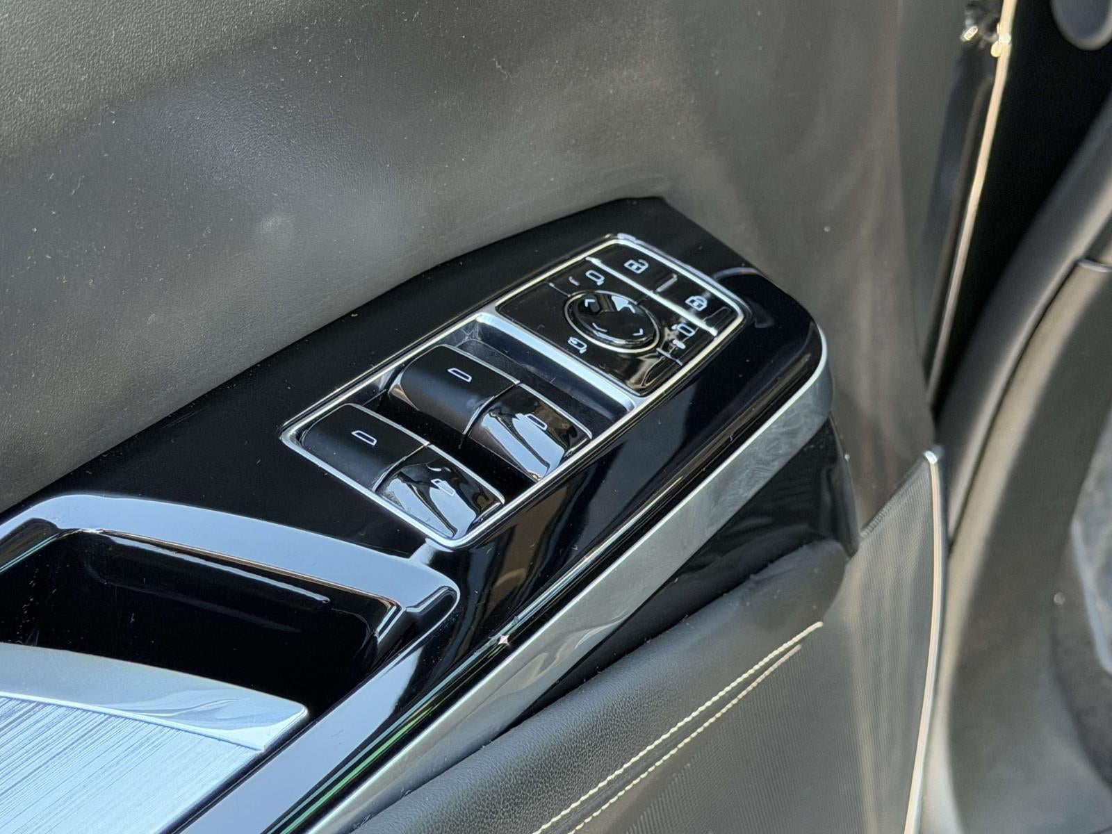 2025 Cadillac Escalade ESV Sport Platinum