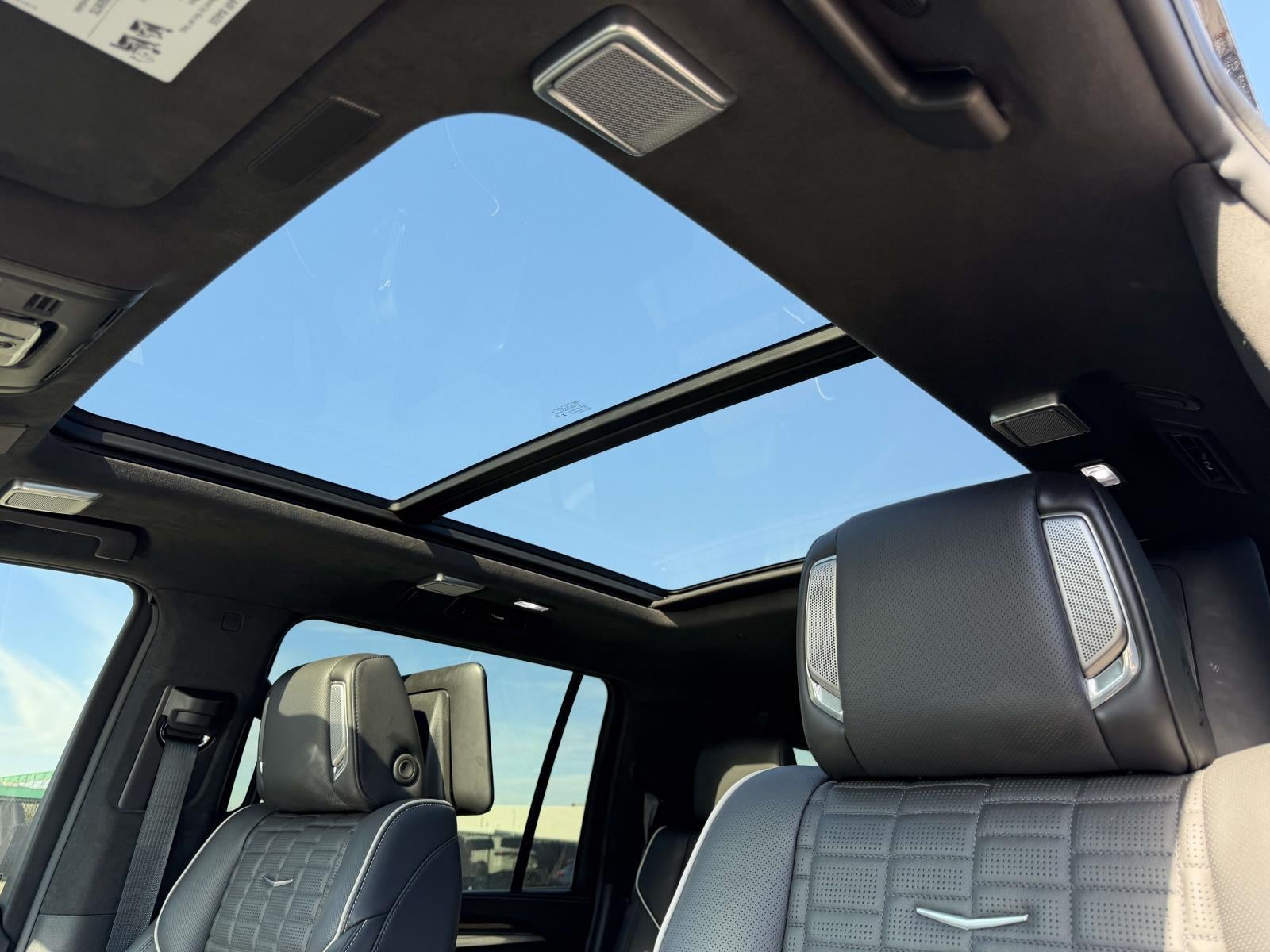 2025 Cadillac Escalade ESV Sport Platinum