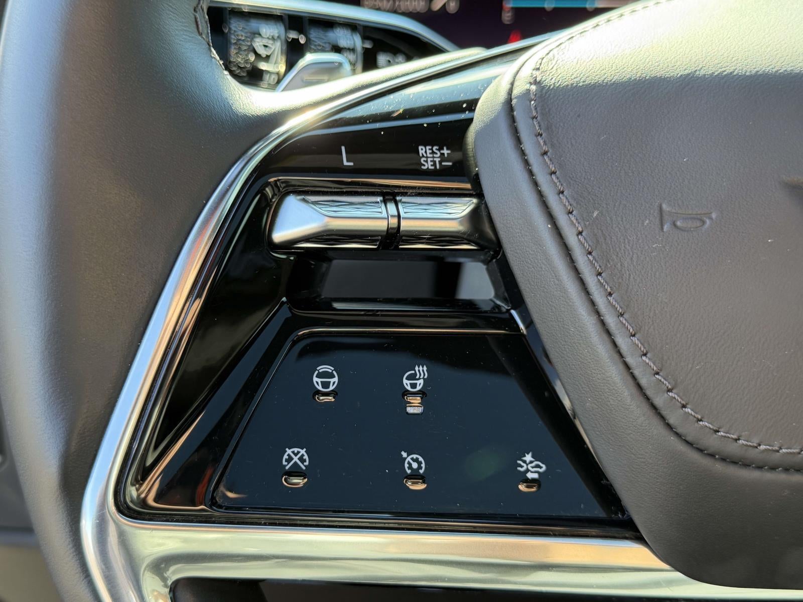 2025 Cadillac Escalade ESV Sport Platinum