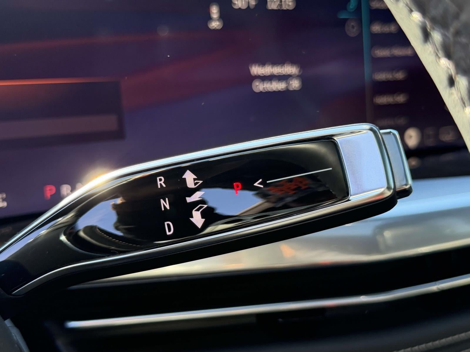 2025 Cadillac Escalade ESV Sport Platinum