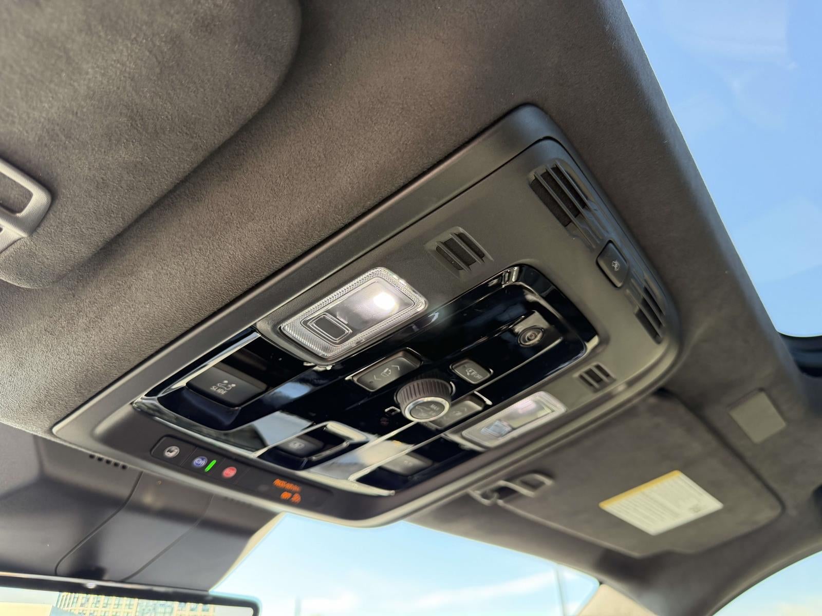 2025 Cadillac Escalade ESV Sport Platinum