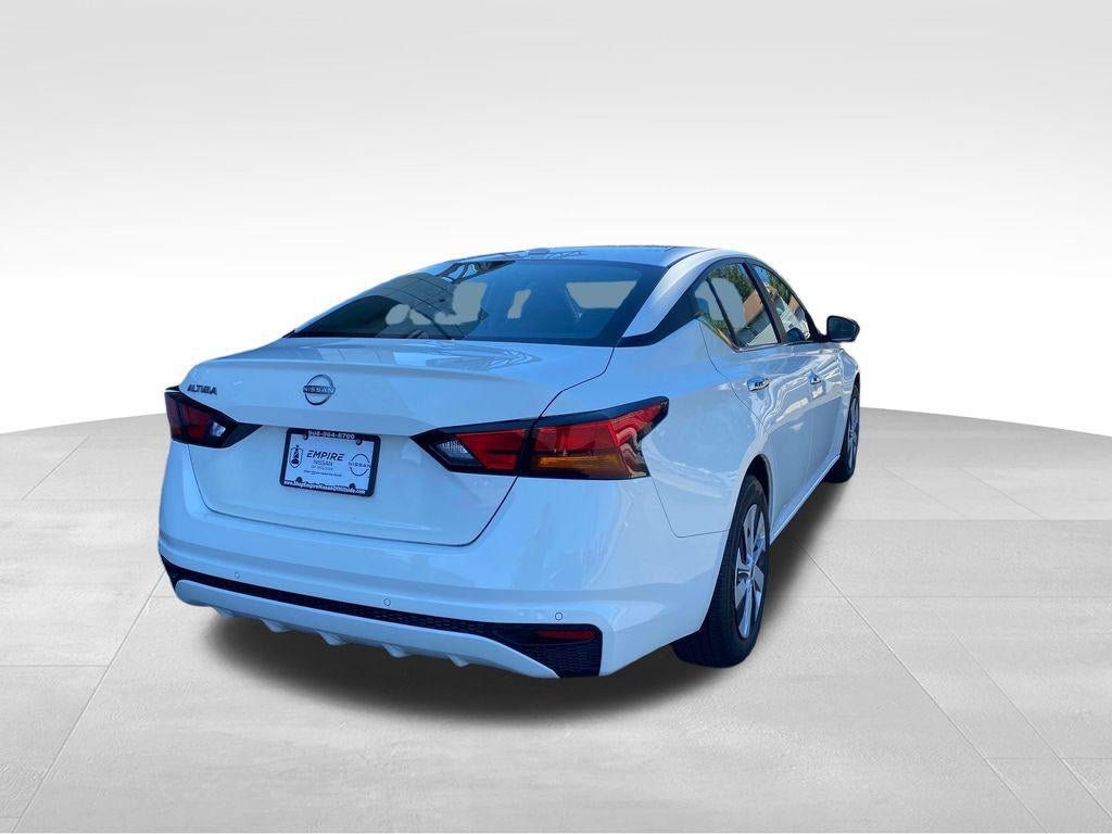 2025 Nissan Altima S FWD