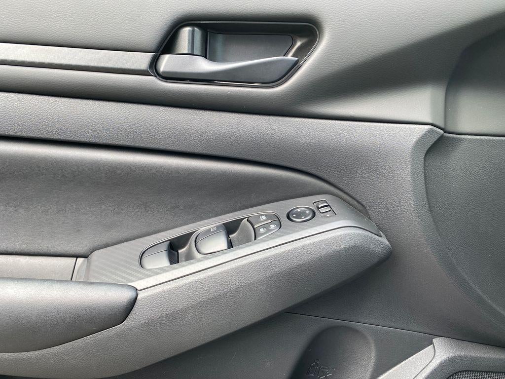 2025 Nissan Altima S FWD